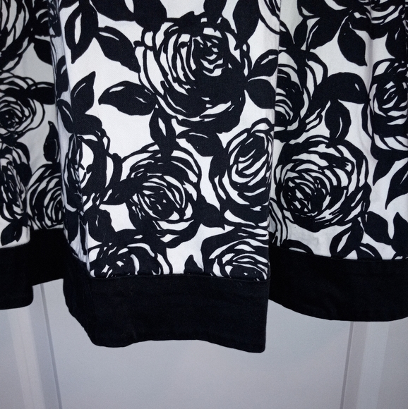 Dress by Madison Leigh. Size L. - Picture 5 of 8